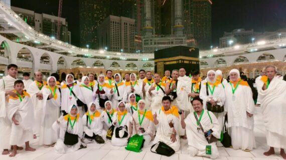 UMRAH 8 – 16 MEI 2023 BERSAMA KH. AHMAD ULINNUHA ROZY